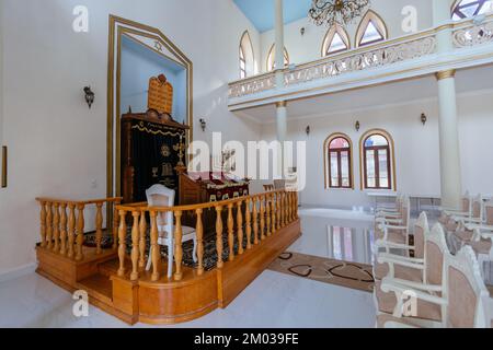 Interno della sinagoga a Batumi, Georgia, 30 novembre 2022 Foto Stock