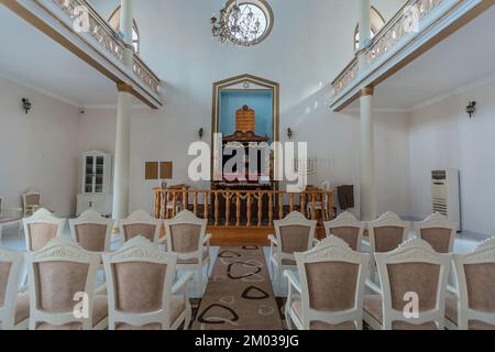 Interno della sinagoga a Batumi, Georgia, 30 novembre 2022 Foto Stock