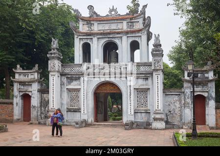 Tempio della Letteratura in Hanoi Vietnam Foto Stock