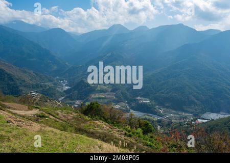 Vista ad alto angolo del paesaggio di campagna di Nantou, Taiwan Foto Stock