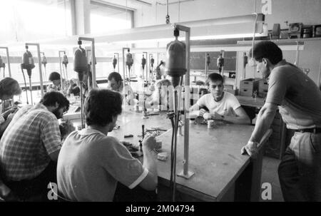 Lezioni in una scuola professionale nel luglio 1981, Germania, Europa Foto Stock