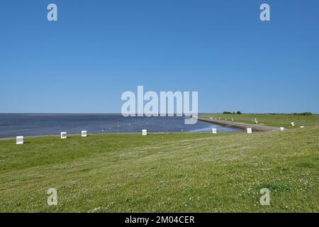 Zona balneare di Vollerwiek, Penisola di Eiderstedt, Mare del Nord, Frisia del Nord, Germania Foto Stock