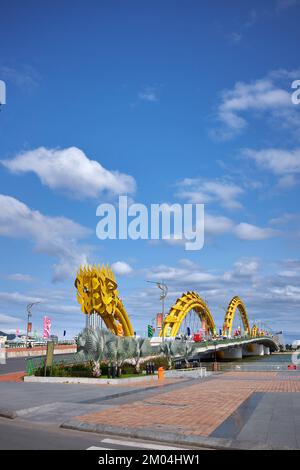 Danand Dragon Bridge da Nang Vietnam Foto Stock