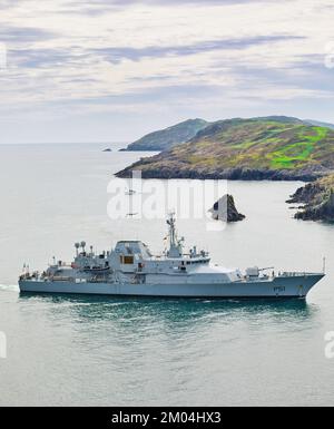 Le Roisin P 51 Irish Naval service pesca protezione, ricerca e salvataggio offshore pattuglia barca, Baltimora, County Cork, Irlanda Foto Stock