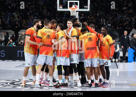 Belgrado, Serbia, 1st dicembre 2022. I giocatori di Valencia Basket pronti per la partita durante la partita Eurolega della Turkish Airlines 2022/2023 tra Partizan Mozzart Bet Belgrade e Valencia Basket alla Start Arena di Belgrado, Serbia. Dicembre 1, 2022. Credito: Nikola Krstic/Alamy Foto Stock