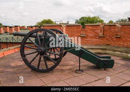 Cracovia, Polonia - 16 settembre 2022: Cannone storico nel Museo Kosciuszko. Kosciuszko Mound, un monumento storico a Cracovia Foto Stock