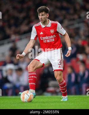 03 Nov 2022 - Arsenal / FC Zurigo - UEFA Europa League - Gruppo A - Emirates Stadium Arsenal's Kieran Tierney durante la partita contro il FC Zurigo immagine : Mark Pain / Alamy Foto Stock