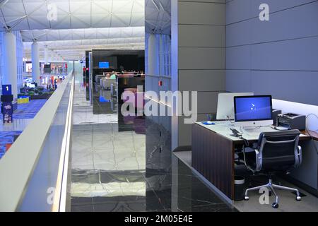 Area di lavoro dedicata all'Ala - First Class Lounge of Cathay Pacific (CX), Hong Kong HKG International Airport CN Foto Stock