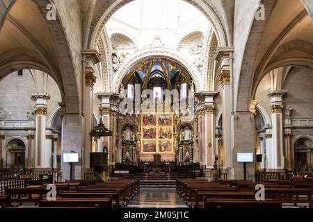 Dettaglio architettonico della Cattedrale di Valencia, conosciuta anche come Cattedrale di Santa Maria, una chiesa cattolica romana nel centro storico della città Foto Stock