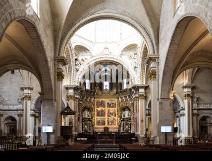 Dettaglio architettonico della Cattedrale di Valencia, conosciuta anche come Cattedrale di Santa Maria, una chiesa cattolica romana nel centro storico della città Foto Stock