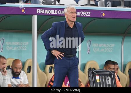 Doha, Katar. 04th Dec, 2022. Coach Didier DESCHAMPS (fra), immagine singola, motivo singolo tagliato, mezza figura, mezza figura. Turno di 16, turno di sedici, Game 52, France (fra) - Poland (POL) 3-1 il 12/04/2022, al Thumama Stadium. Coppa del mondo di Calcio 20122 in Qatar dal 20,11. - Dalle 18.12.2022 alle Credit: dpa/Alamy Live News Foto Stock