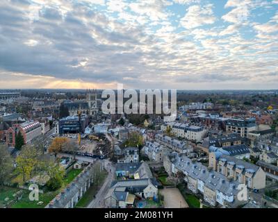 L'aereo drone del centro di Cambridge nel Regno Unito al tramonto Foto Stock