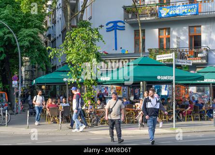 Kneipe, Niederbarnimstraße, Boxhagener Straße, Friedrichshain, Friedrichshain-Kreuzberg, Berlino, Germania Foto Stock