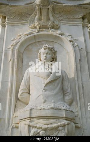 Ludwig van Beethoven, Beethoven-Haydn-Mozart-Denkmal, Tiergarten, Berlino, Germania Foto Stock