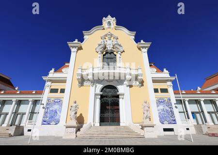 Pavilhão Carlos Lopes. Padiglione Carlos Lopes nel Parco Eduardo VII di Lisbona, Portogallo. Luogo per eventi con piastrelle azulejos alle sue pareti. Foto Stock