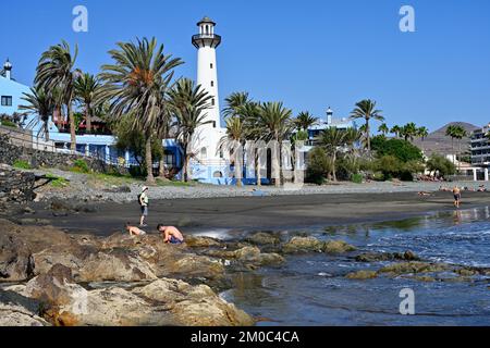 Spiaggia e faro di Playa del Águila, Gran Canaria Foto Stock