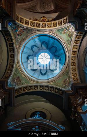 All'interno dell'edificio religioso principale di Acqui Terme, in Piemonte Foto Stock