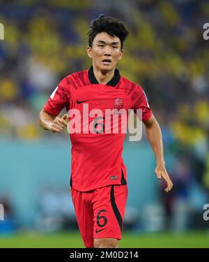 Hwang della Corea del Sud durante la partita di Coppa del mondo FIFA di sedici allo Stadio 974 di Doha, Qatar. Data immagine: Lunedì 5 dicembre 2022. Foto Stock