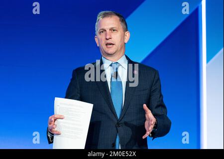 Washington, Stati Uniti. 05th Dec, 2022. STATI UNITI Il rappresentante Sean Casten (D-il) che parla alla J Street National Conference 2022 tenutasi all'Omni Shoreham Hotel a Washington, DC. Credit: SOPA Images Limited/Alamy Live News Foto Stock