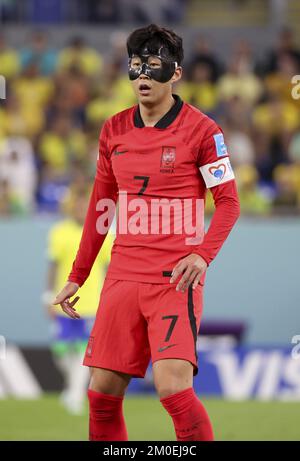 Son Heung-min della Corea del Sud durante la Coppa del mondo FIFA 2022, turno di 16 partita di calcio tra Brasile e Repubblica di Corea il 5 dicembre 2022 allo Stadio 974 a Doha, Qatar - Foto: Jean Catuffe/DPPI/LiveMedia Foto Stock