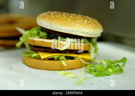 Una giornata ordinaria al McDonalds di Copenhagen - un Big Mac. Foto Stock