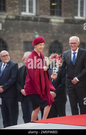 Dronning Margrethe, kronprins Frederik, kronprinsesse Mary, prins Joachim, prinsessen Marie og prinsesse Benedikte, ankommer til Folketingets Ã ¥ bning, tirsdag middag pÃ¥ Christiansborg. /Ritzau/Anthon UngerÂ Â --- la famiglia reale danese partecipa all'apertura del parlamento â€˜Folketingetâ€™ a Copenaghen il 5 ottobre 2017. /Ritzau/Anthon Unger Foto Stock