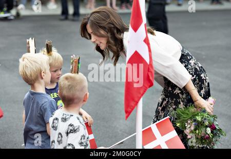 Il 17th 2019 maggio la Principessa Corona Maria ha visitato la casa di famiglia della Tryg Foundation al Centro Neurologico di Hammel. La nuova casa familiare offre ai bambini con danni cerebrali la possibilità di avere le loro famiglie nelle vicinanze mentre ricevono un trattamento presso il Centro Neurologico. Foto Stock