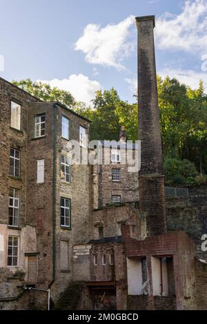 Torr vale Mill, un vecchio mulino di cotone accanto al fiume Goyt a New Mills, Derbyshire, Inghilterra. Foto Stock
