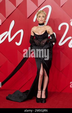 Londra, Regno Unito . 5 dicembre 2022 . Christine Quinn nella foto al Fashion Awards 2022 tenutosi presso la Royal Albert Hall. Credit: Alan D West/Alamy Live New Foto Stock