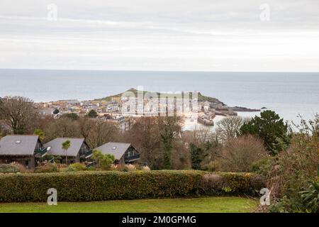 Una vista su St Ives dal Castello di Tregenna a St Ives, Cornovaglia Foto Stock