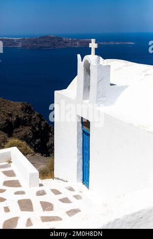 Grecia, le Cicladi, l'isola di Santorini (Thera o Thira), villaggio di Fira, San Giovanni decapitato o Cappella ortodossa di Katiforis Foto Stock