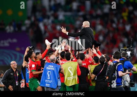 AL RAYYAN, QATAR - 6 DICEMBRE: Allenatore Walid Regragui del Marocco dopo il round del 16 - Coppa del mondo FIFA Qatar 2022 partita tra Marocco e Spagna allo stadio Education City il 6 dicembre 2022 a al Rayyan, Qatar (Foto di Pablo Morano/BSR Agency) Foto Stock