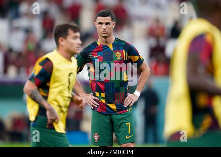 Lusail, Doha, Qatar, Qatar. 6th Dec, 2022. DOHA, QATAR - 6 DICEMBRE: Giocatore del Portogallo Cristiano Ronaldo si scalda prima della Coppa del mondo FIFA Qatar 2022 turno di 16 partita tra Portogallo e Svizzera al Lusail Stadium il 6 dicembre 2022 a Lusail, Qatar. (Credit Image: © Florencia Tan Jun/PX Imagens via ZUMA Press Wire) Foto Stock