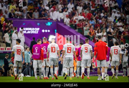 Doha, Qatar. 6th Dec, 2022. Eray Cömert (Schweiz), Granit Xhaka (Schweiz), Noah Okafor (Schweiz), Haris Seferovic (Schweiz), Ricardo Rodriguez (Schweiz) Portogallo - Svizzera Portogallo - Coppa del mondo di Schweiz 2022 in Qatar 06.12.2022 Credit: Moritz Muller/Alamy Live News Foto Stock