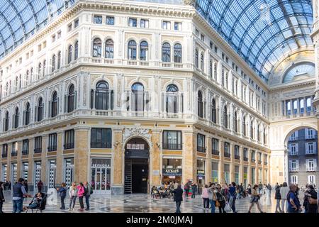 Interno della Galleria Umberto i, Via Santa Brigida, Napoli, Campania, Italia Foto Stock