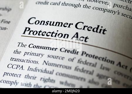 Parte di un manuale legale di diritto commerciale che fa riferimento al Consumer Credit Protection Act Foto Stock
