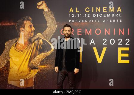 Milano, Italia, 06th dicembre 2022. Cesare Cremonini partecipa alla presentazione del suo film "Cremonini Imola 2022 Live" allo Space Cinema Odeon di Milano. Credits: Maria Laura Arturi/Alamy Live News Foto Stock