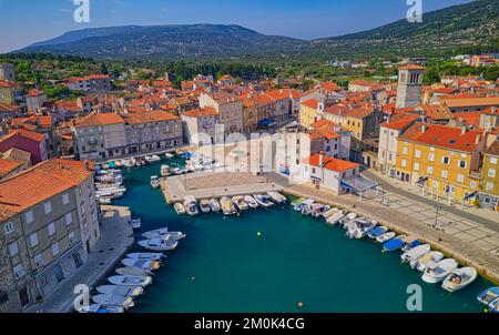 Veduta aerea della città vecchia di Cres in Croazia Foto Stock