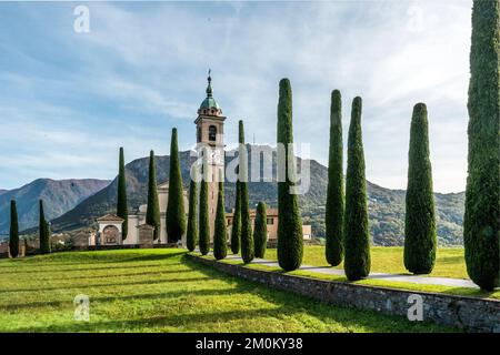 Chiesa di Sant'Abundius, a Montagnola, un villaggio svizzero nel comune di collina d'Oro, cantone Ticino, Svizzera Foto Stock