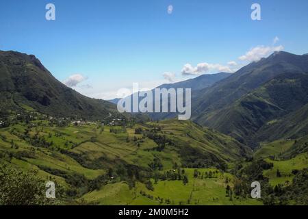 Parque Nacional Cajas, Azuay, Ecuador. Il Parco Nazionale di El Cajas o Parco Nazionale di Cajas è un parco nazionale situato nelle Highlands dell'Ecuador. nella provincia o Foto Stock