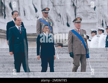 L'imperatore giapponese Akihito in visita a Roma 1993 Foto Stock