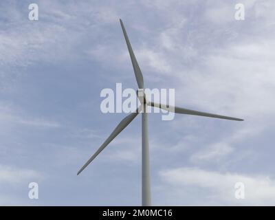 Particolare delle pale di un mulino a vento tornando. Energia eolica, energie rinnovabili Foto Stock