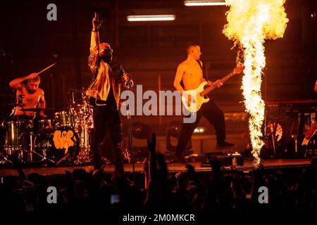 SALMO durante Salmo - Flop Tour 2022, Concerto di Musica della cantante italiana a Eboli (SA), Italia, dicembre 06 2022 Foto Stock