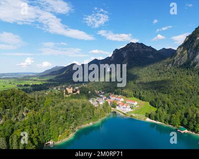 Lago Alpsee in Germania vicino al drone Fussen vista aerea Foto Stock