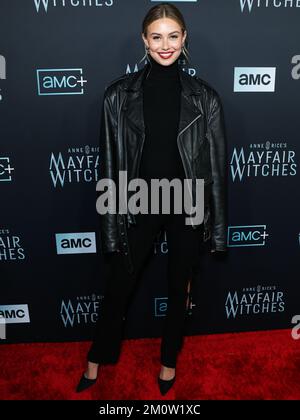 Hollywood, Stati Uniti. 07th Dec, 2022. HOLLYWOOD, LOS ANGELES, CALIFORNIA, USA - 07 DICEMBRE: Elizabeth Jamrozy arriva alla Los Angeles Premiere di AMC Networks 'Anne Rice's Mayfair Witches' che si tiene presso l'Harmony Gold Theater il 7 dicembre 2022 a Hollywood, Los Angeles, California, Stati Uniti. (Foto di Xavier Collin/Image Press Agency) Credit: Image Press Agency/Alamy Live News Foto Stock