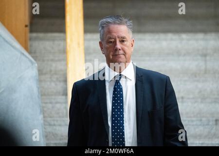 Edimburgo, Scozia, Regno Unito. 8th Dec, 2022. NELLA FOTO: Keith Brown MSP, Segretario del Gabinetto scozzese per la Giustizia e i Veterani, visto durante un'intervista nella Garden lobby del Parlamento scozzese, Holyrood. Credit: Colin D Fisher Credit: Colin Fisher/Alamy Live News Foto Stock