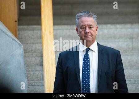 Edimburgo, Scozia, Regno Unito. 8th Dec, 2022. NELLA FOTO: Keith Brown MSP, Segretario del Gabinetto scozzese per la Giustizia e i Veterani, visto durante un'intervista nella Garden lobby del Parlamento scozzese, Holyrood. Credit: Colin D Fisher Credit: Colin Fisher/Alamy Live News Foto Stock