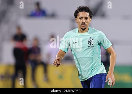 8th dicembre 2022: Stadio Grand Hamad, Doha, Qatar; Coppa del mondo FIFA, Brasile, allenamento prima della loro partita di quarto di finale contro la Croazia il 9th dicembre; Marquinhos Foto Stock