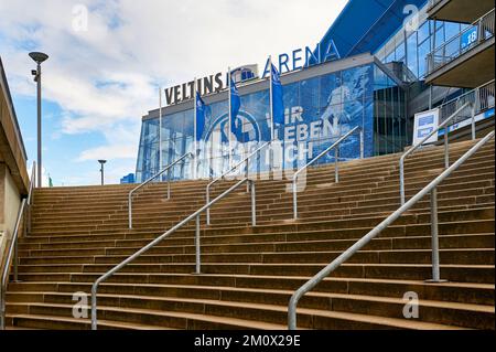 Visita Veltins Arena - il parco giochi ufficiale del FC Schalke 04 Foto Stock