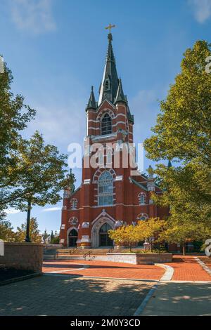 Manchester. New Hampshire. USA - 07 ottobre 2022 - Chiesa cattolica di Santa Maria Foto Stock